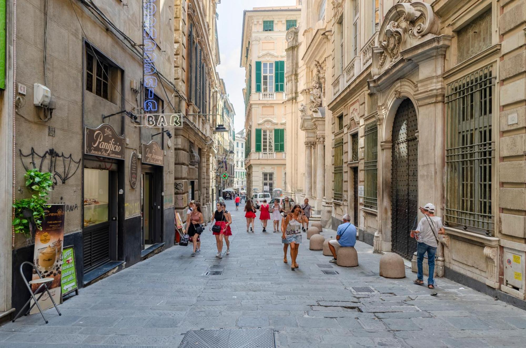 Castelli'S Apartments Campo 10 Genoa Bagian luar foto