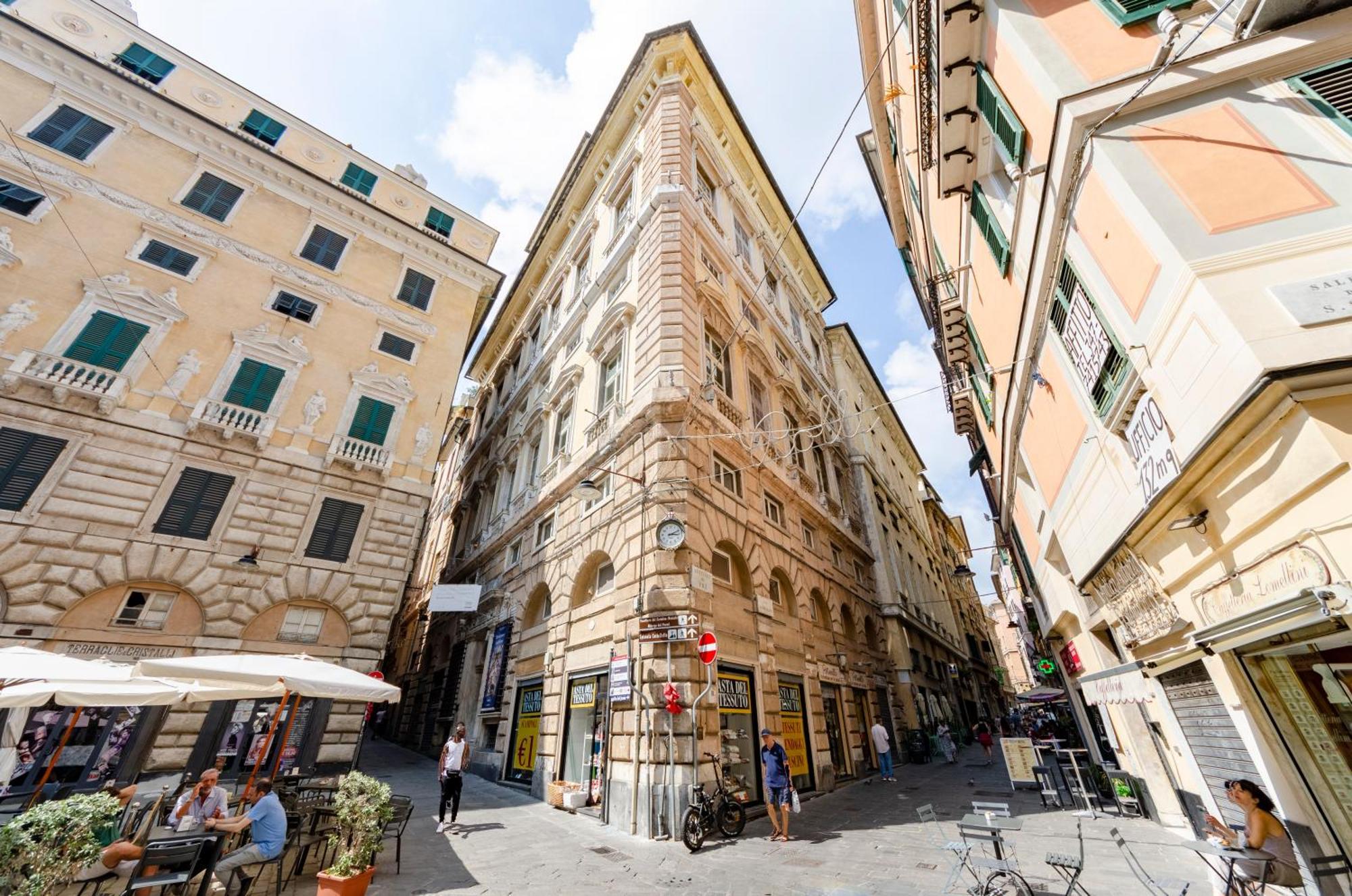 Castelli'S Apartments Campo 10 Genoa Bagian luar foto