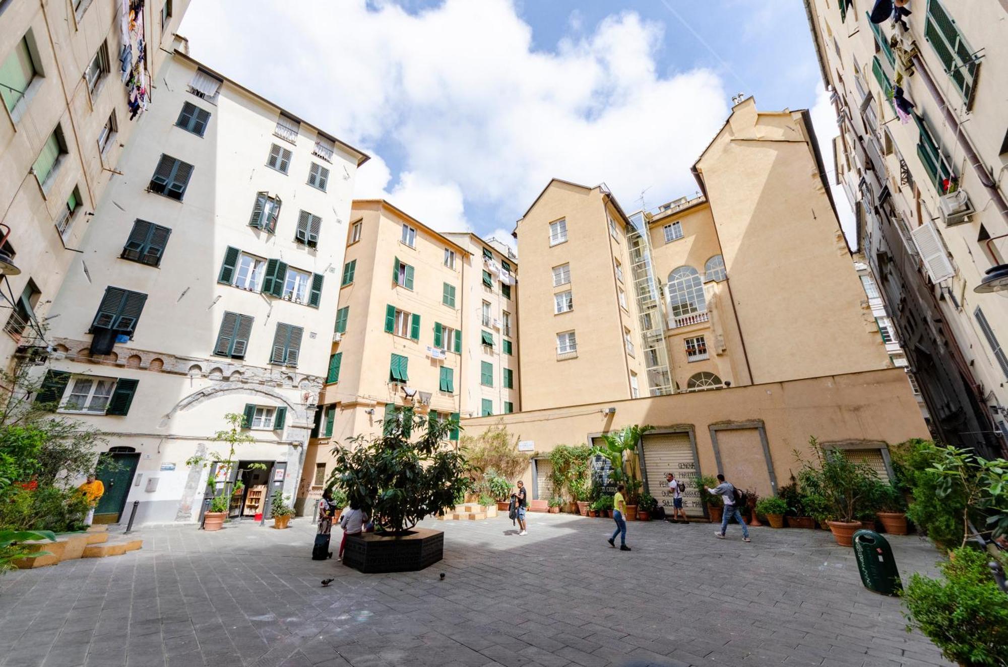 Castelli'S Apartments Campo 10 Genoa Bagian luar foto